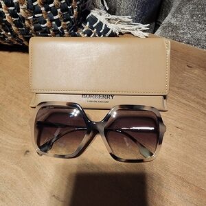 Burberry Womens Sunglasses